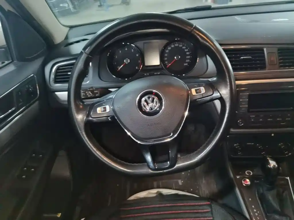 Volkswagen Gran Lavida — миниатюра 11
