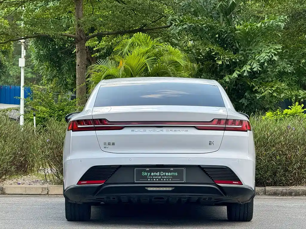 BYD Han — миниатюра 4