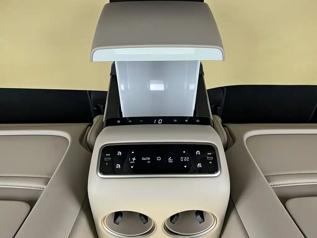 Li Auto Li i8 — миниатюра 45