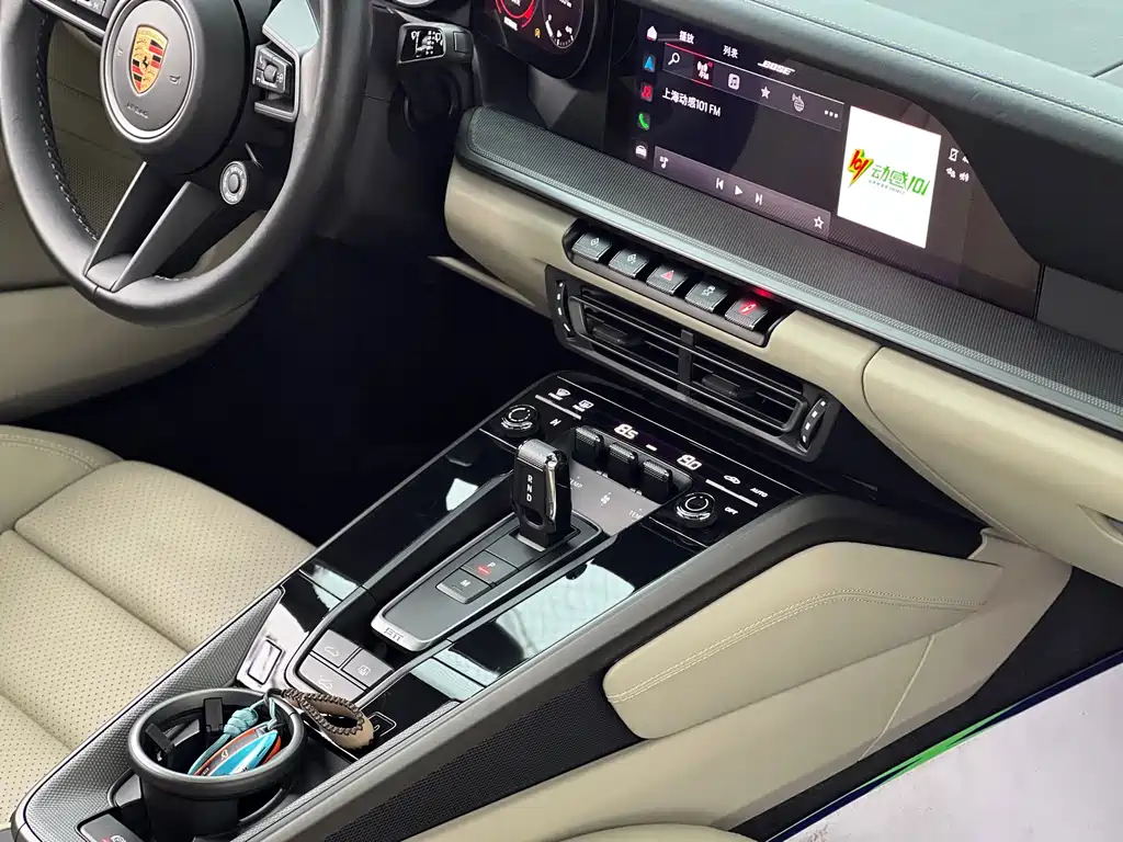 Porsche 911 — миниатюра 13