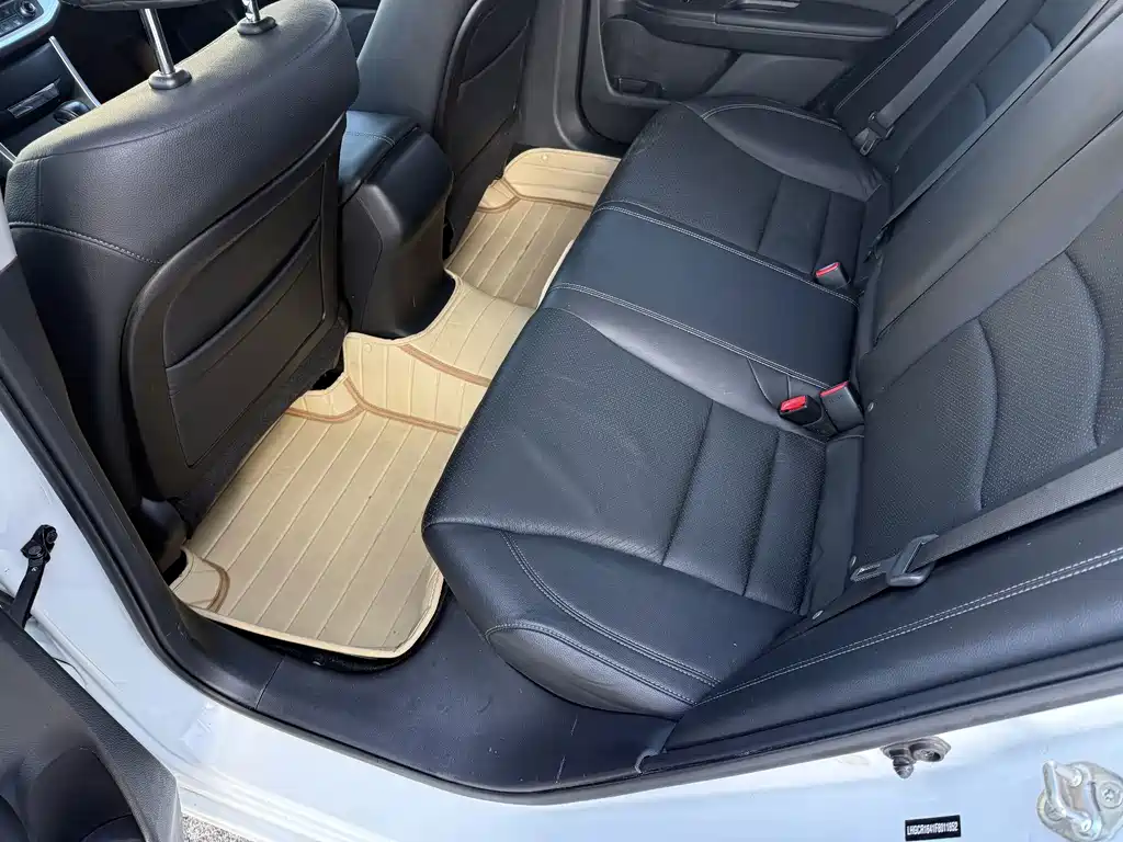 Honda Accord — миниатюра 5