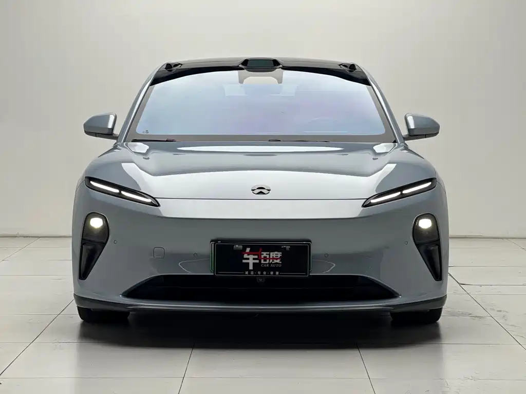 NIO ET5 — миниатюра 2
