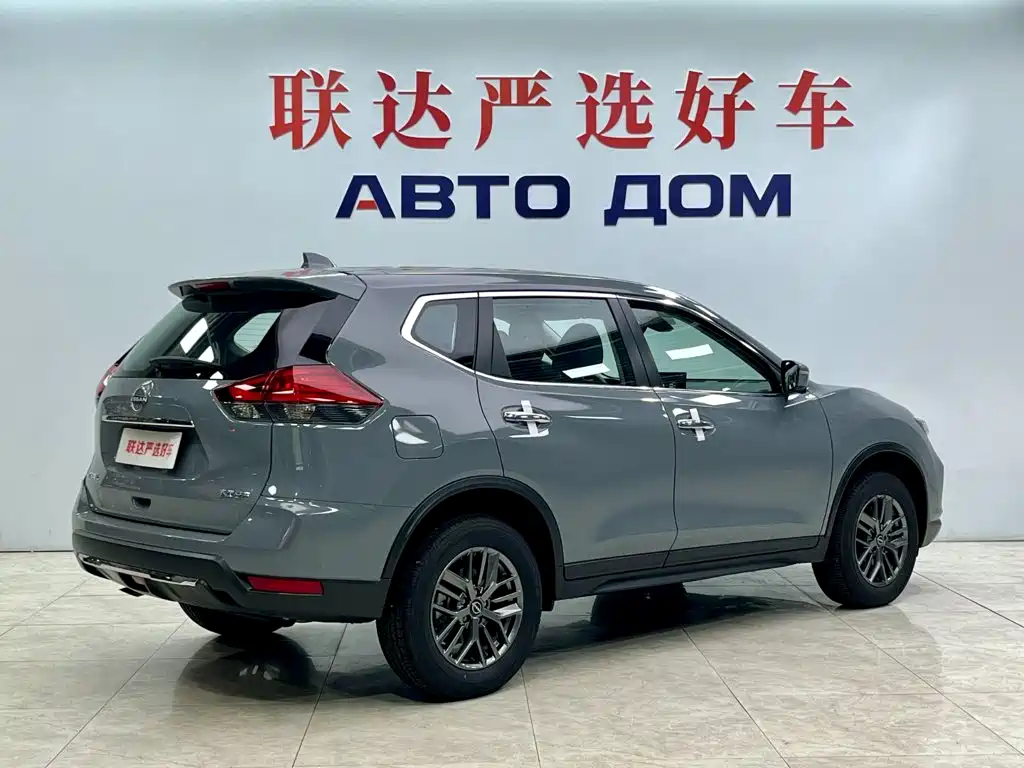 Nissan X-Trail — миниатюра 6
