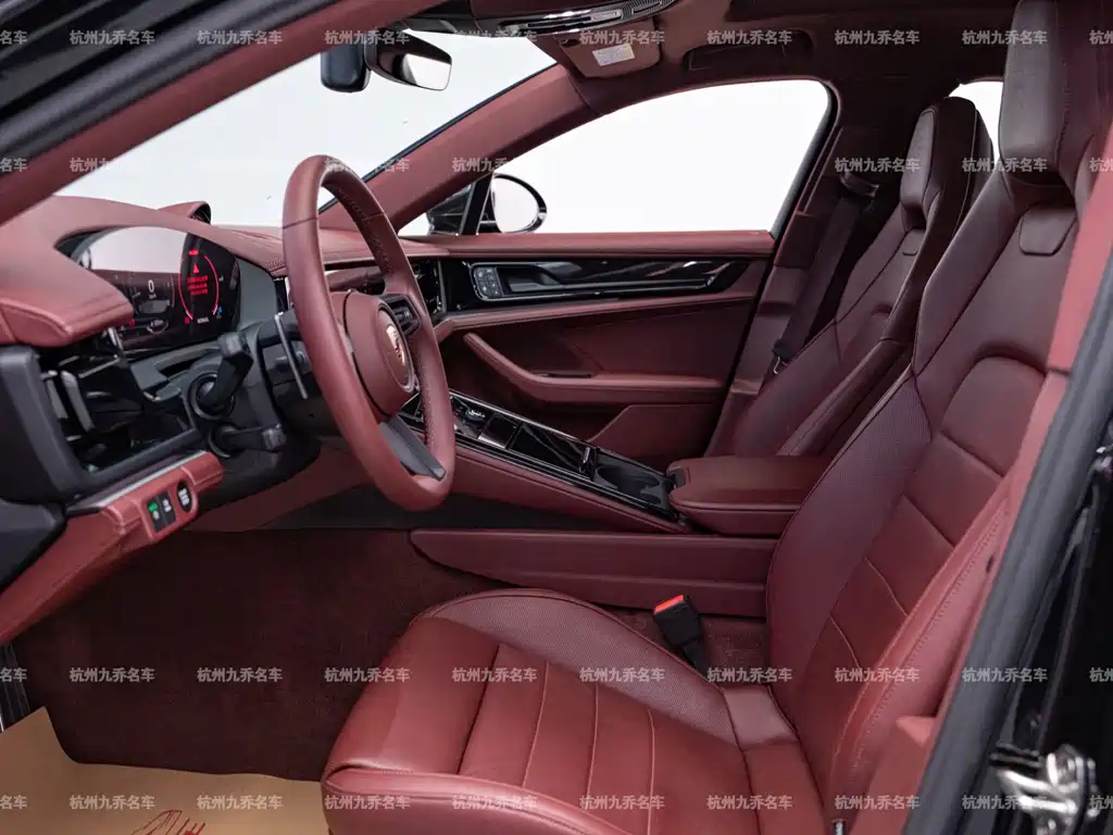 Porsche Panamera — миниатюра 13