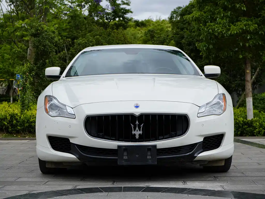 Maserati Quattroporte 3.0T Standard Type, фото 2