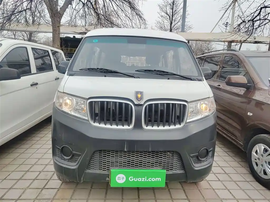 Jinbei X30 2023 1.5L 5/6/7 мест SWC15M