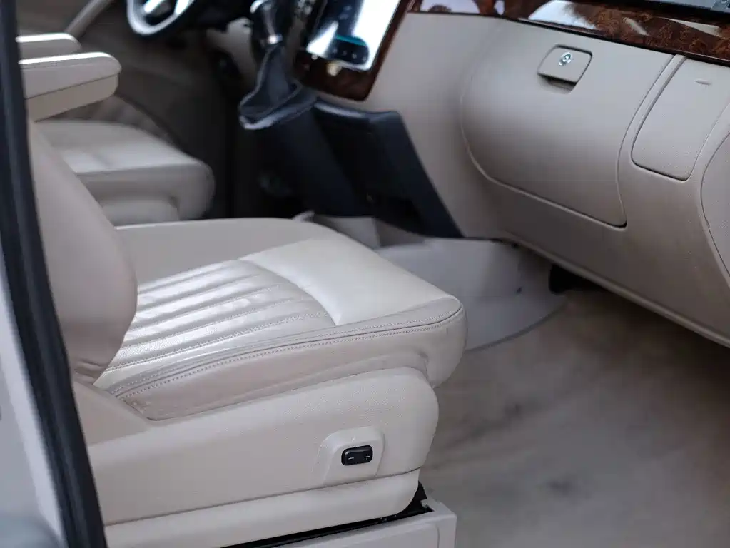 Mercedes-Benz Viano — миниатюра 42