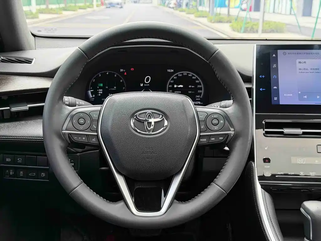 Toyota Avalon — миниатюра 11