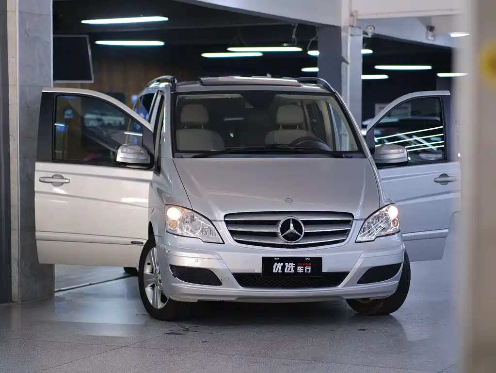 Mercedes-Benz Viano — миниатюра 5