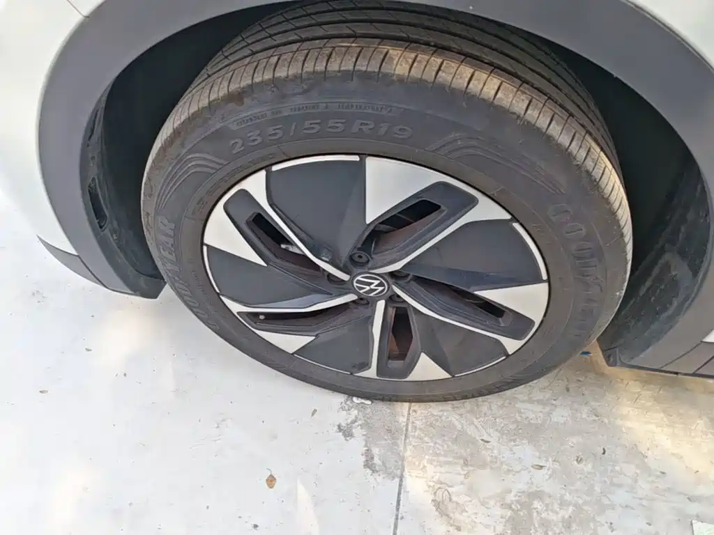 Volkswagen ID.4 Crozz — миниатюра 23