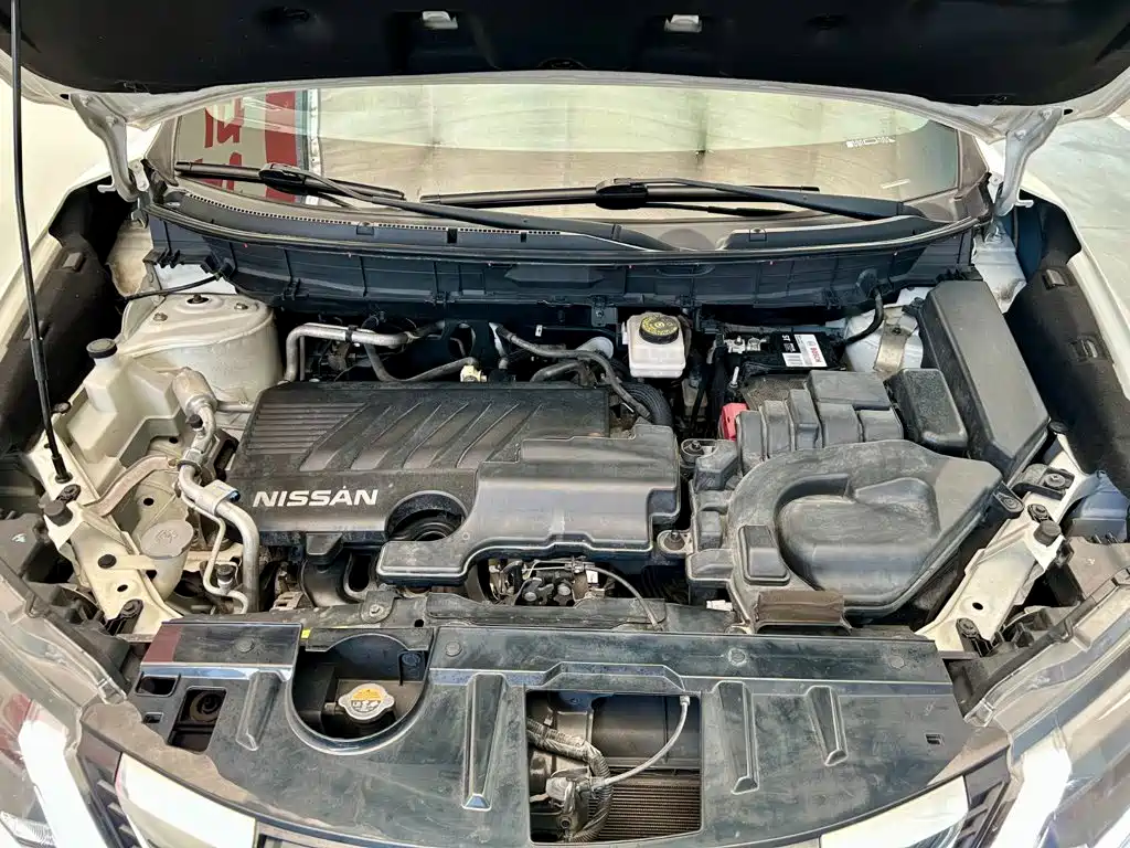 Nissan X-Trail — миниатюра 17