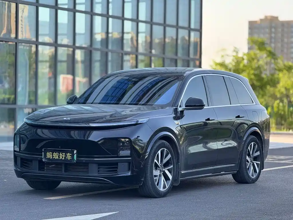 Li Auto Li L8 2024