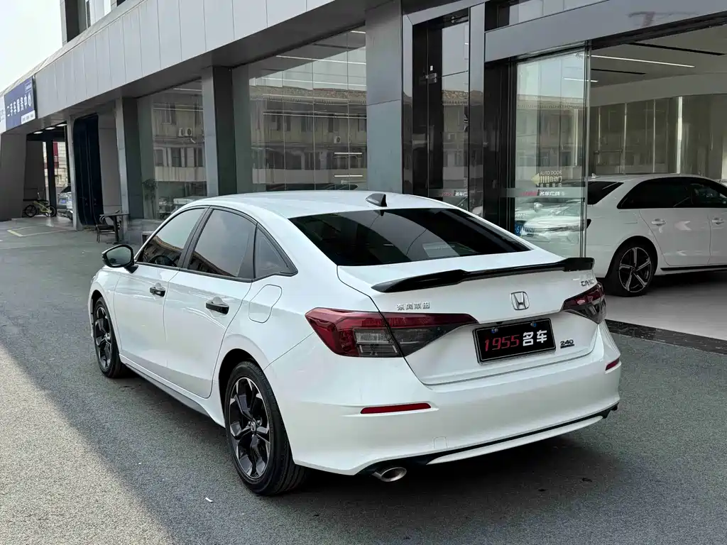 Honda Civic — миниатюра 7