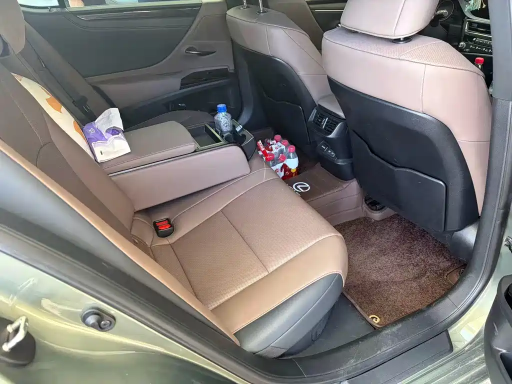 Lexus ES — миниатюра 3