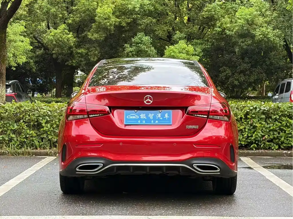 Mercedes-Benz A-Class — миниатюра 6