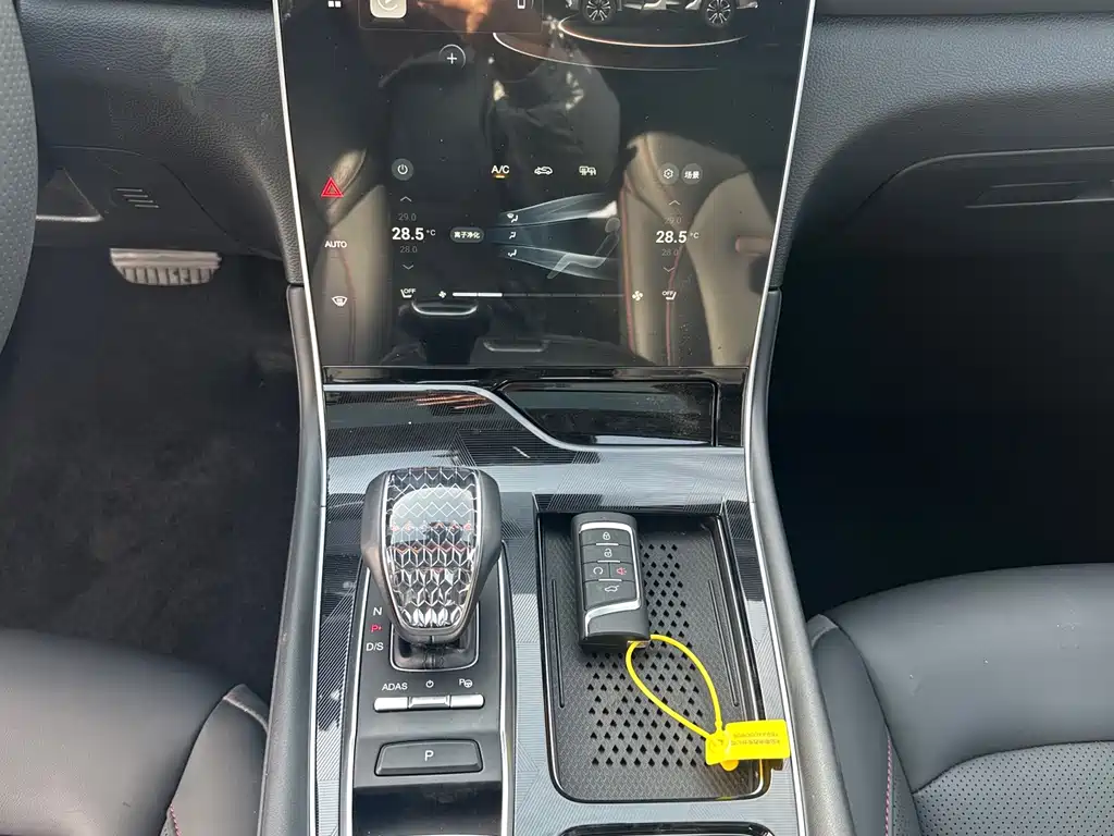 GAC TRUMPCHI GS4 PLUS