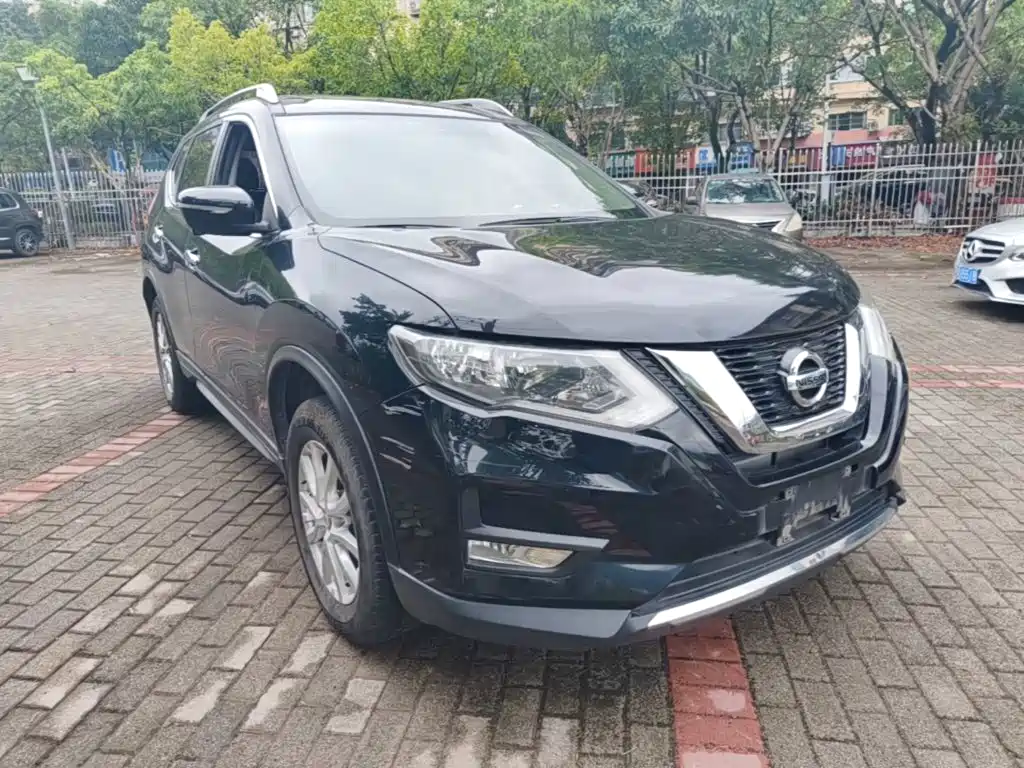 Nissan X-Trail — миниатюра 4