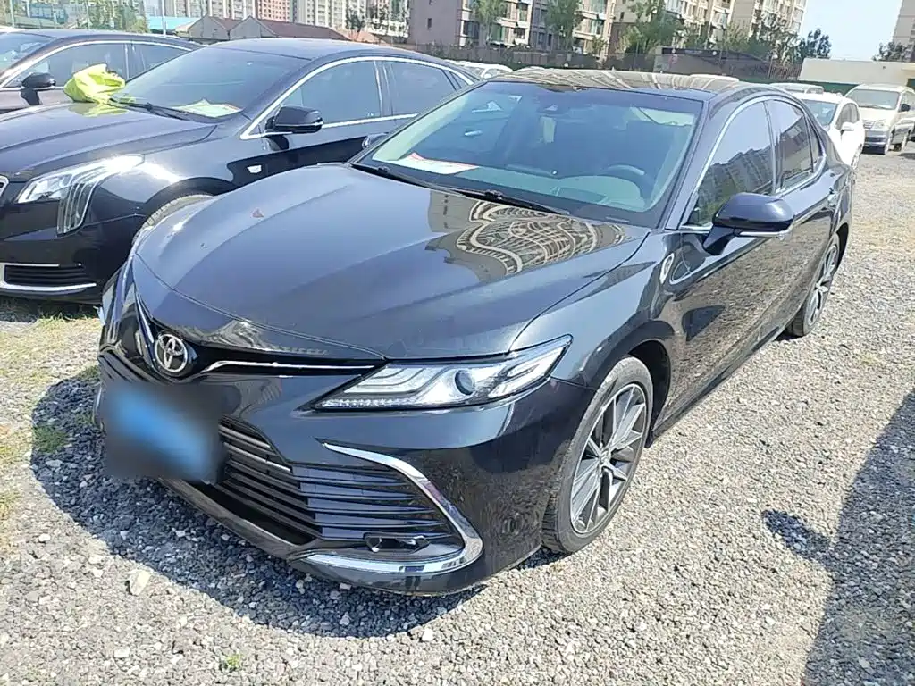 Toyota Camry — миниатюра 2