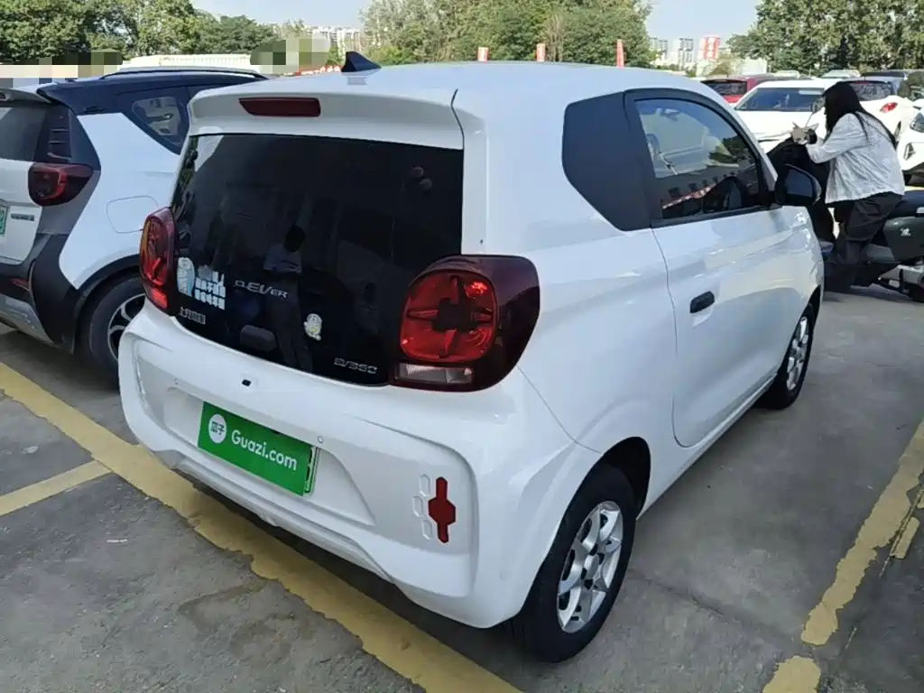 Roewe Clever — миниатюра 7