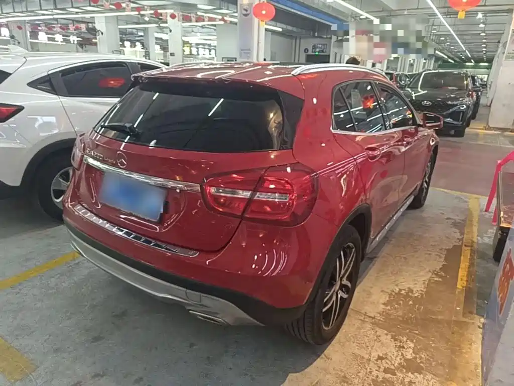 Mercedes-Benz GLA — миниатюра 7