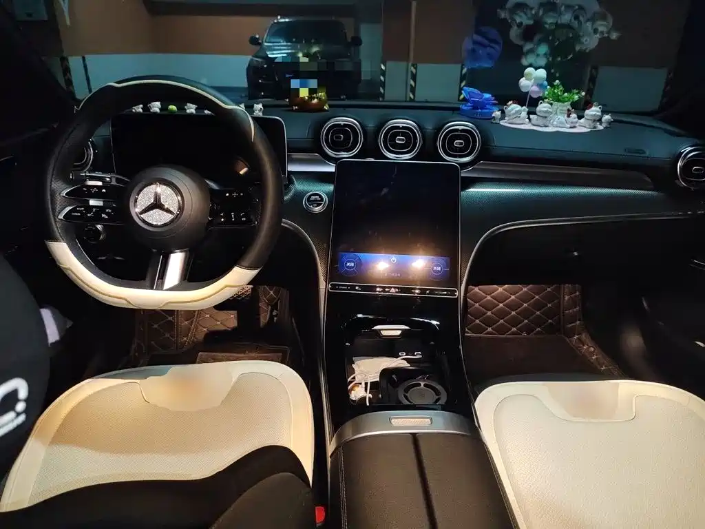 Mercedes-Benz C-Class — миниатюра 5