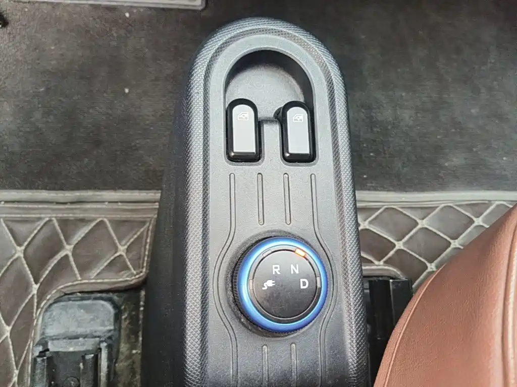 Wuling MINIEV — миниатюра 14