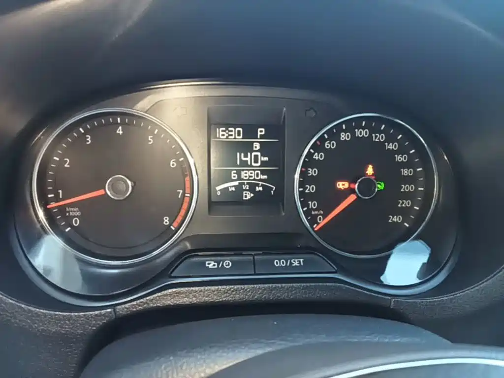 Volkswagen Polo — миниатюра 12