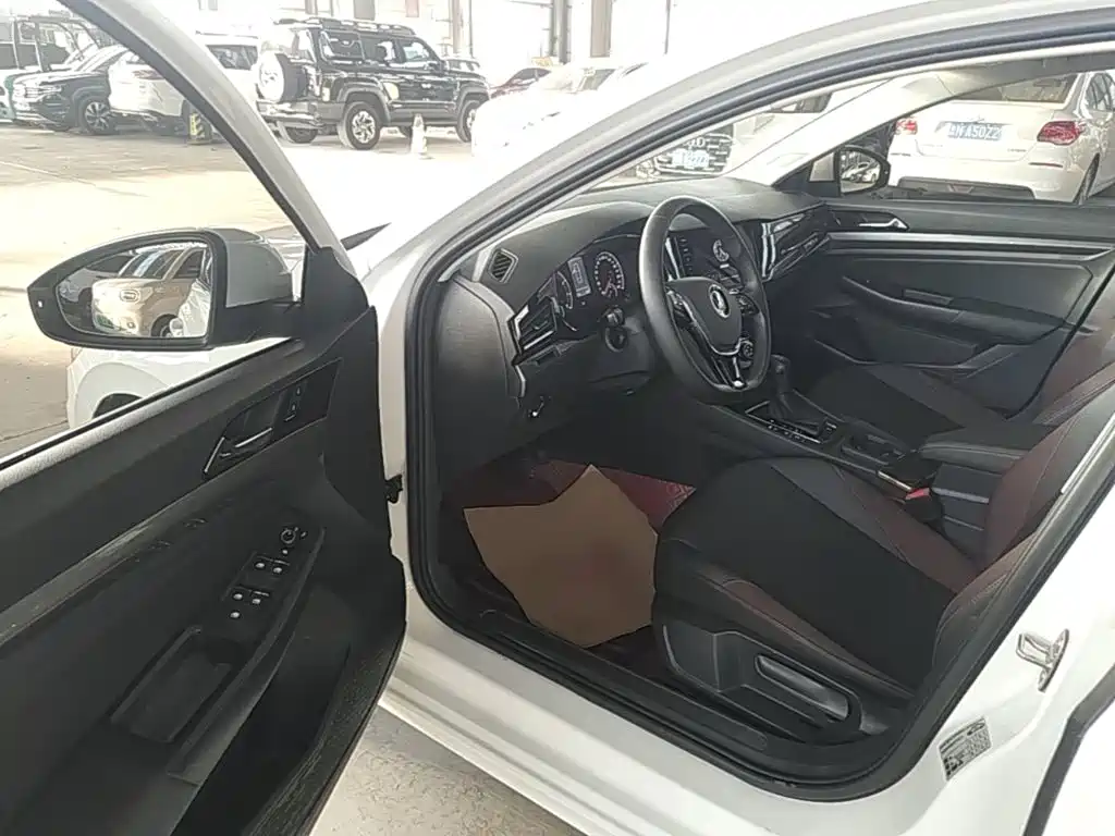 Volkswagen Bora — миниатюра 16