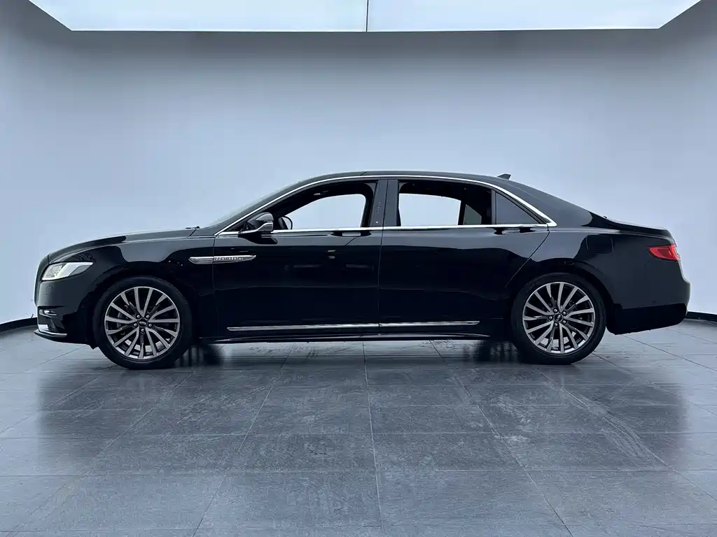 Lincoln Continental — миниатюра 4
