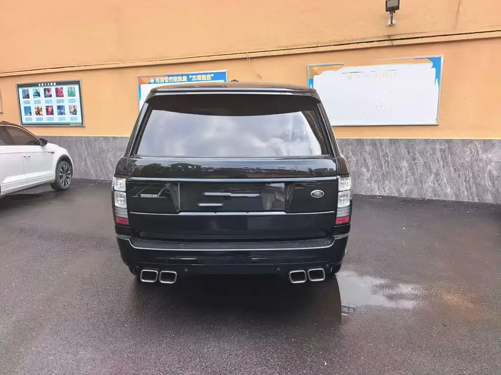 Land Rover Range Rover — миниатюра 5