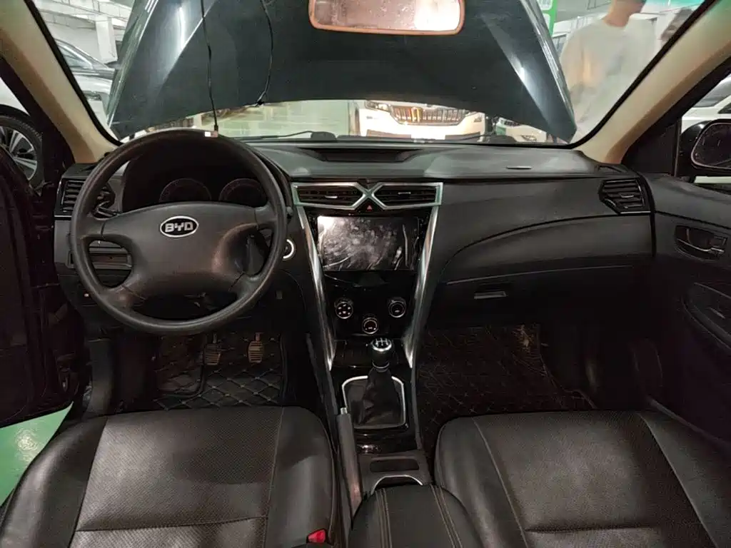 BYD F3 — миниатюра 5