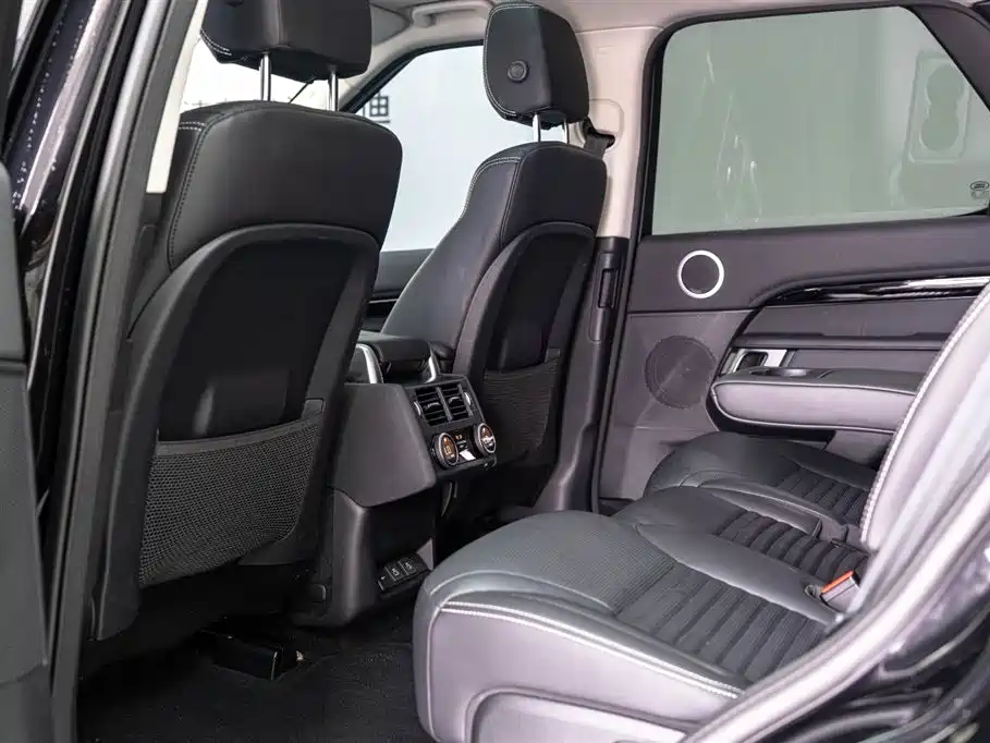 Land Rover Discovery 2024 360PS S