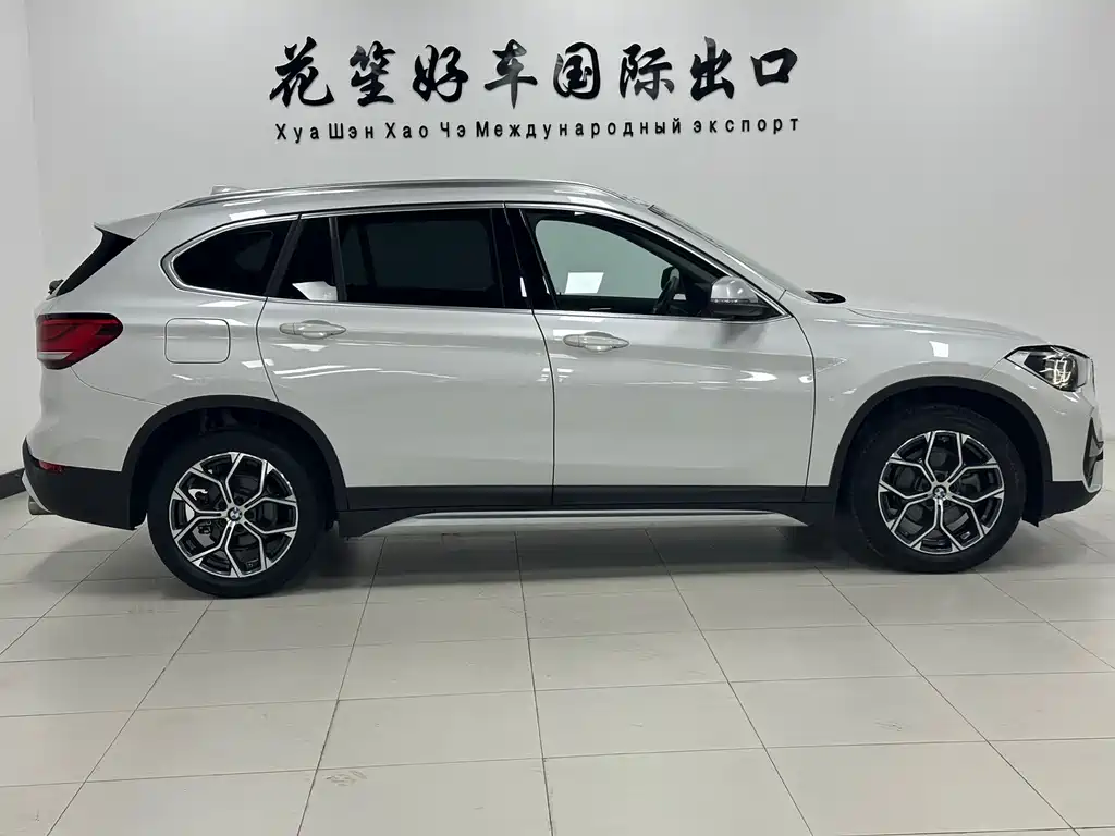 BMW X1 2022 sDrive20Li Premium