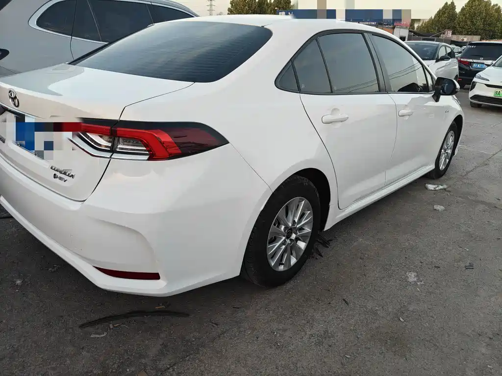 Toyota Corolla — миниатюра 9