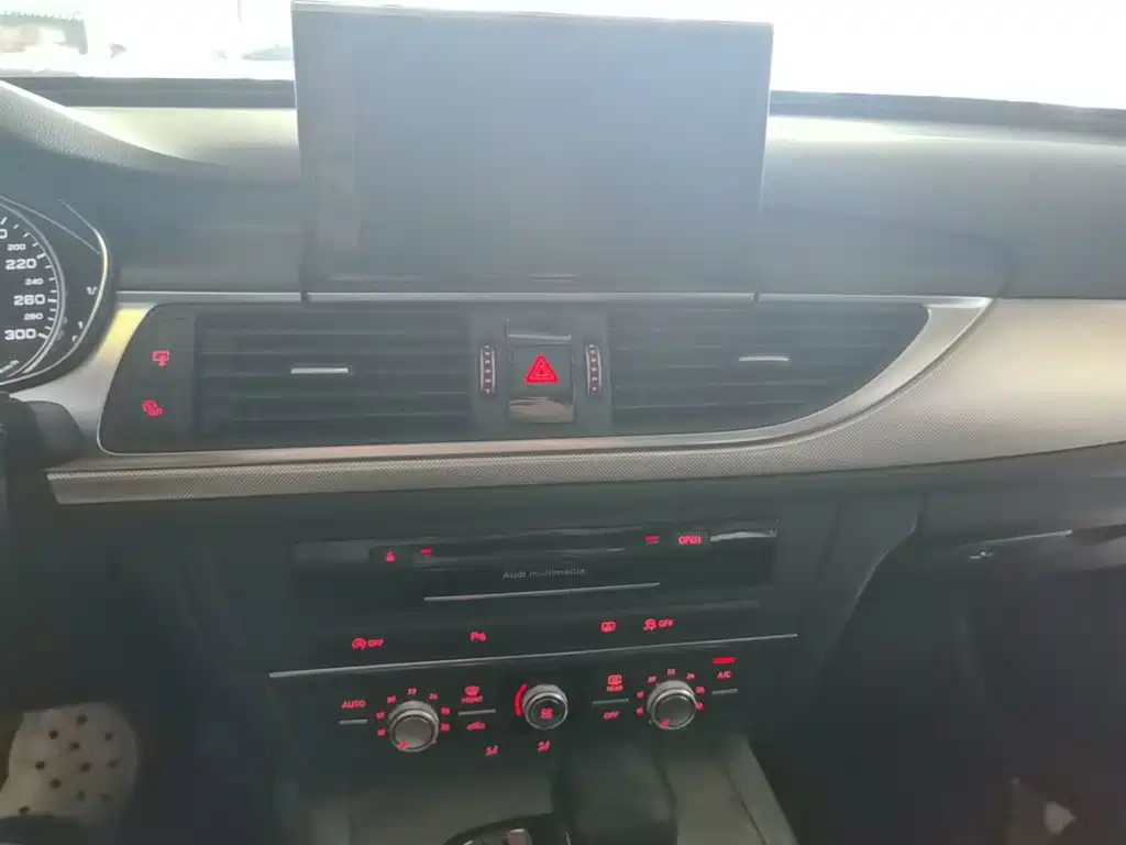Audi A6L — миниатюра 13