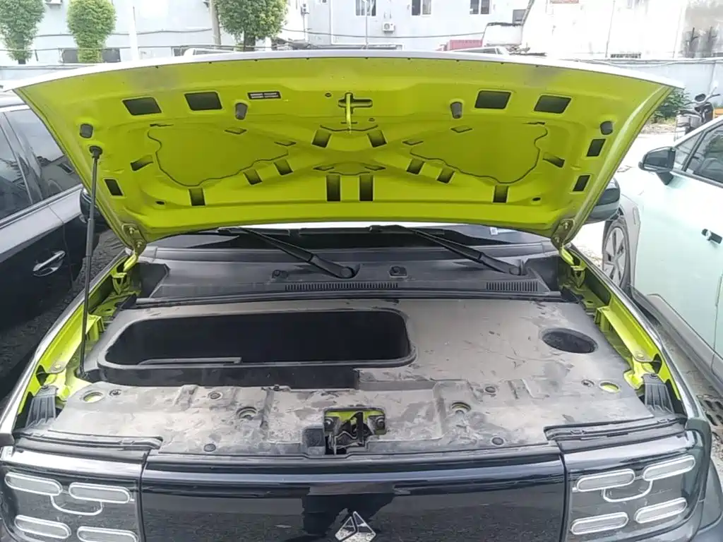 Baojun Yueye — миниатюра 20