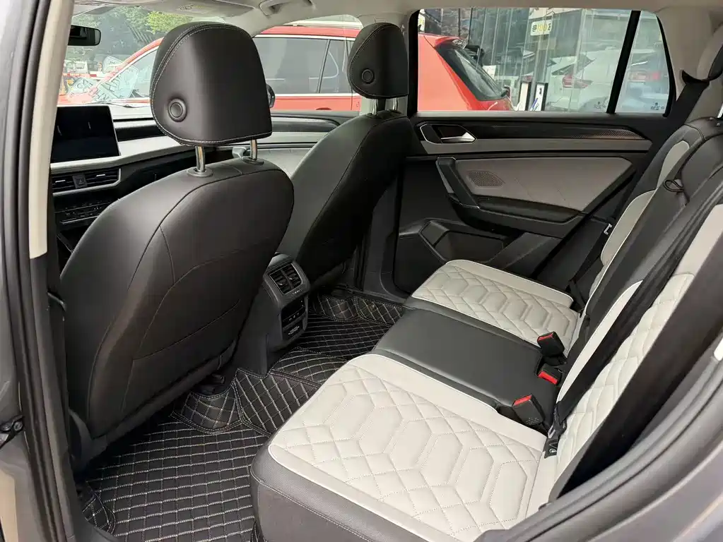 Volkswagen Tayron — миниатюра 9