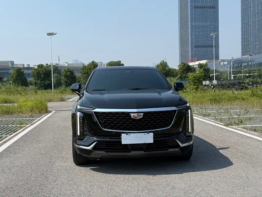 Cadillac XT5 — миниатюра 2
