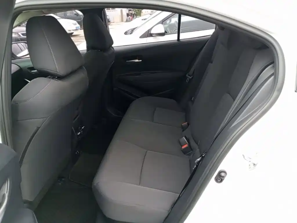 Toyota Corolla — миниатюра 17