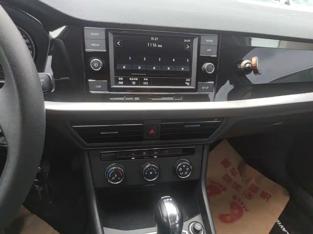 Volkswagen Lavida — миниатюра 13
