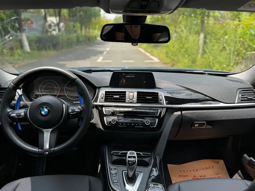 BMW 3 Series — миниатюра 9