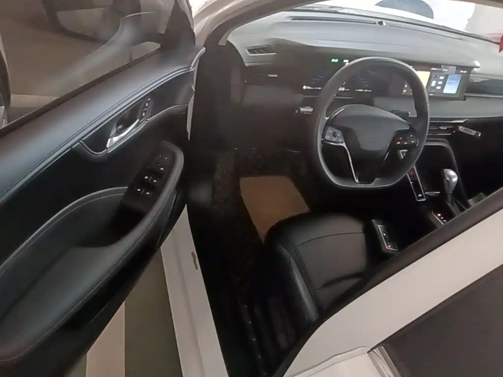 Roewe i5 — миниатюра 16