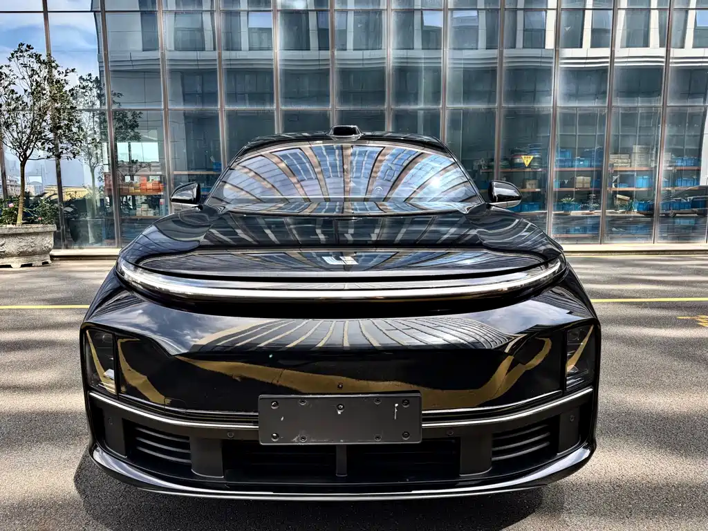 Li Auto Li L7 — миниатюра 2