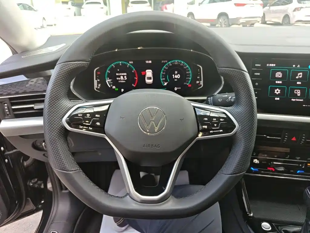 Volkswagen Passat — миниатюра 11