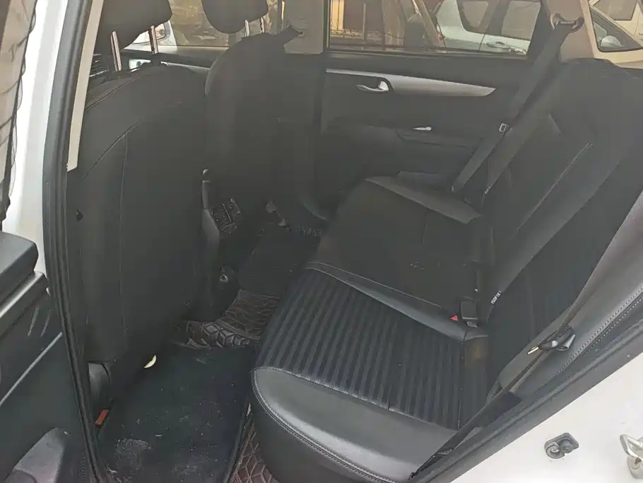 Kia Sportage — миниатюра 11