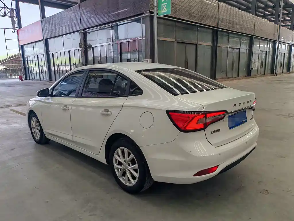 ROEWE I5