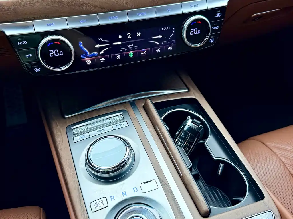 Genesis G80 — миниатюра 12