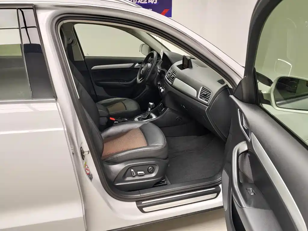 Audi Q3 — миниатюра 11