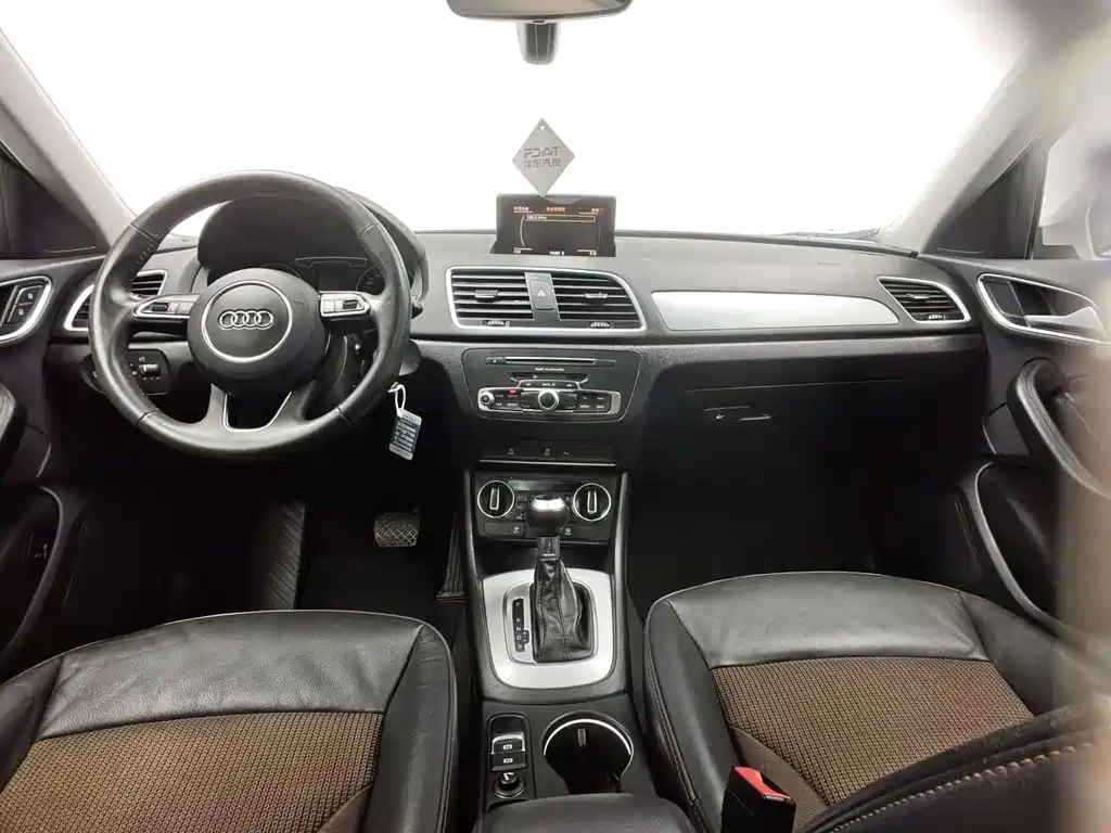 Audi Q3 — миниатюра 14