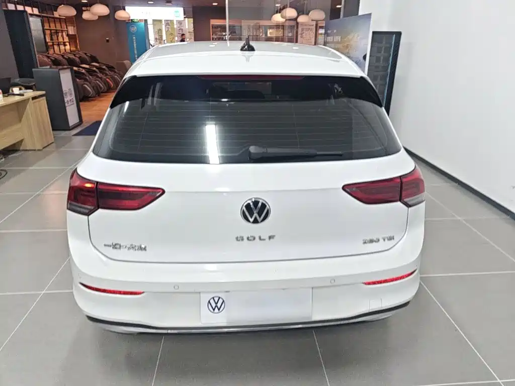 Volkswagen Golf — миниатюра 6